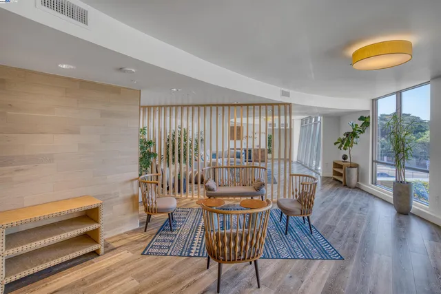 $1,550,000 | 3535 Wawona Street, Unit 431, San Francisco, CA 94116