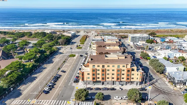 $1,550,000 | 3535 Wawona Street, Unit 431, San Francisco, CA 94116