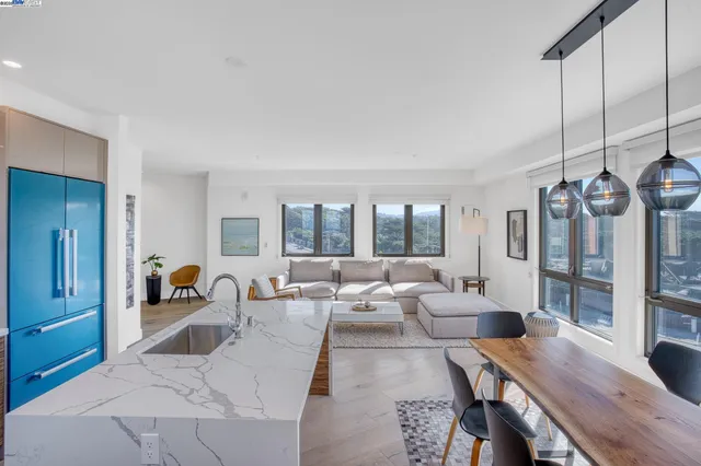 $1,550,000 | 3535 Wawona Street, Unit 431, San Francisco, CA 94116