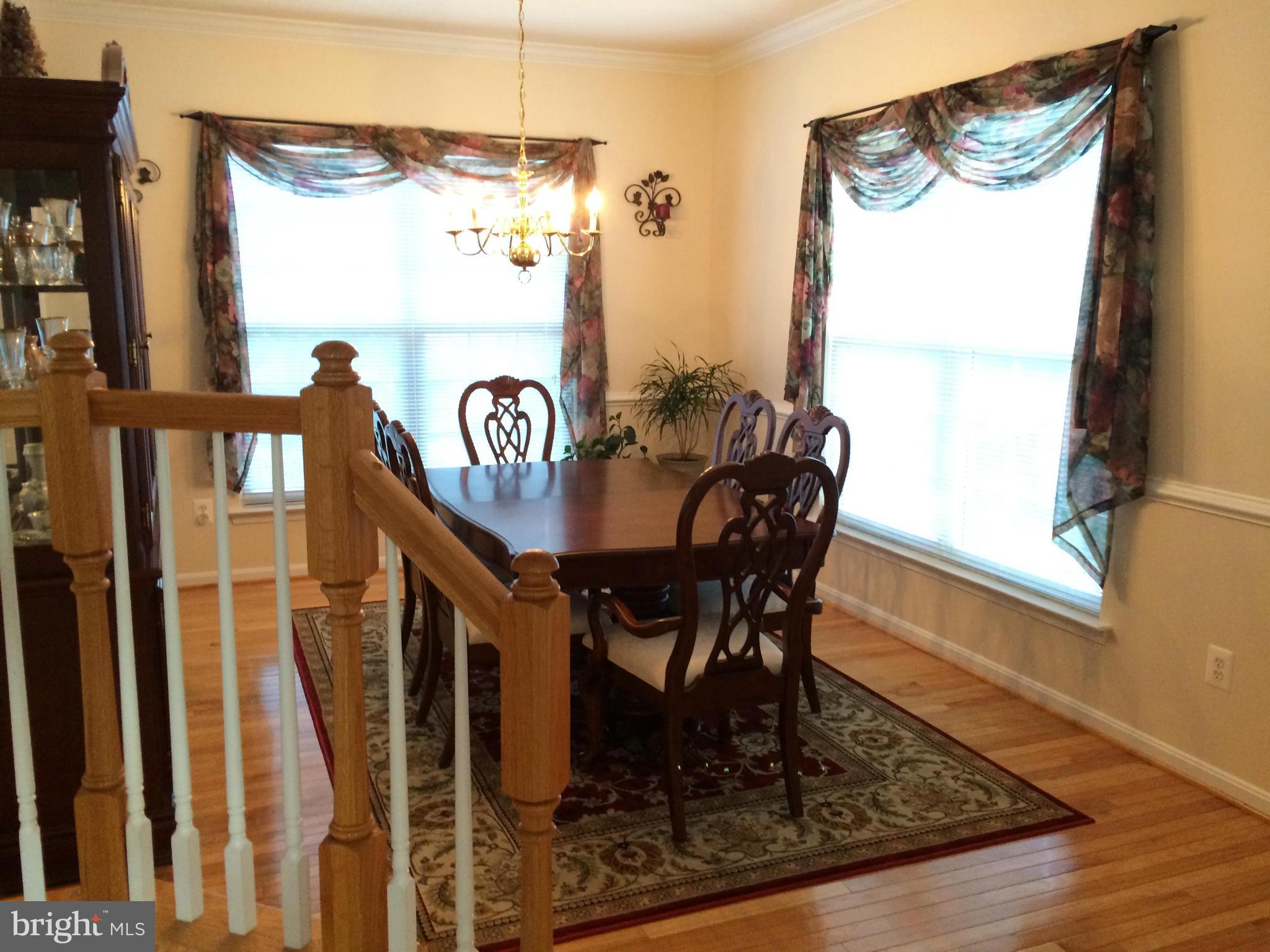 18248 Mill Spring Court Leesburg, VA 20176 - Photo 7 of 28 Dining Room