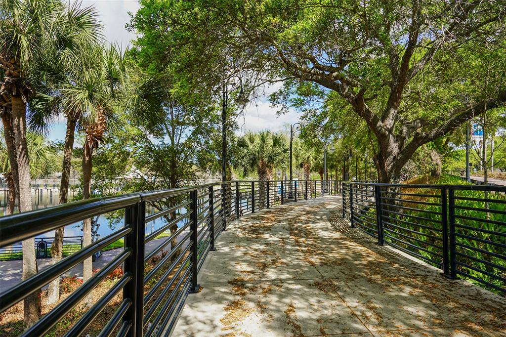 248 Robin Road Altamonte Springs, FL 32701 - Photo 36 of 53 Gallery Image 36