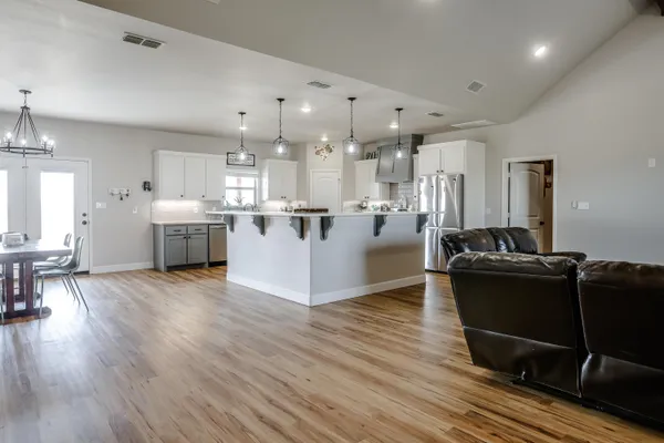 $470,000 | 2419 F M 597, Abernathy, TX 79311