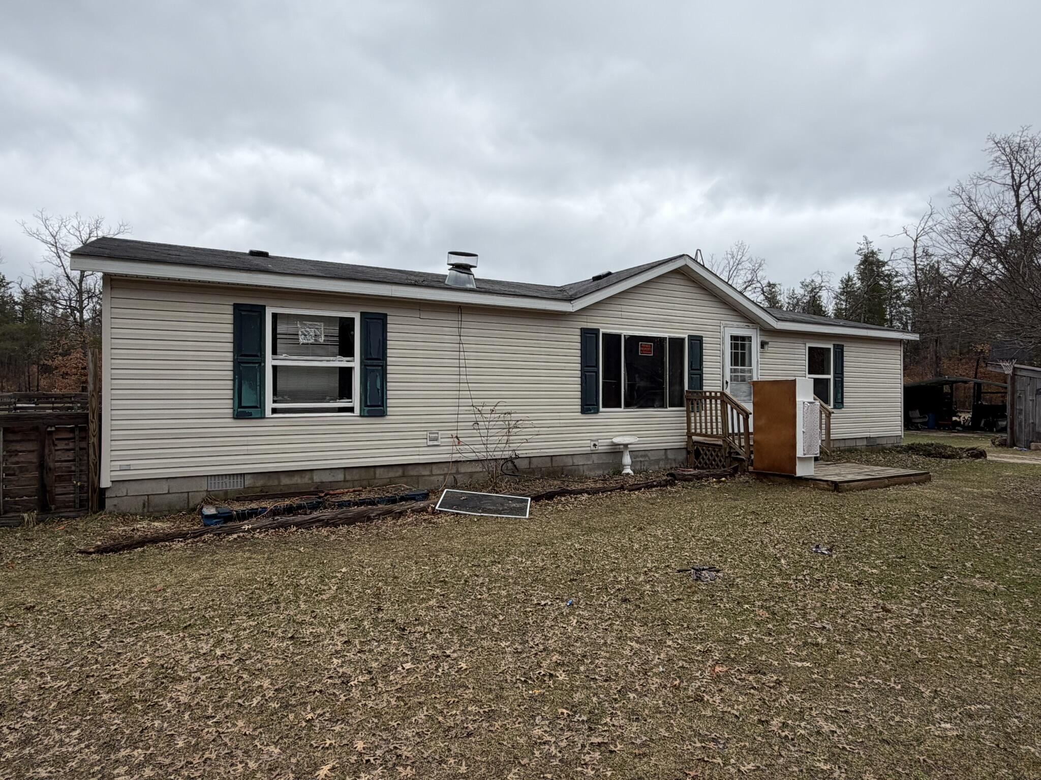 890 West 11 Mile Road Irons, MI 49644 - Photo 2 of 27 IMG_0545