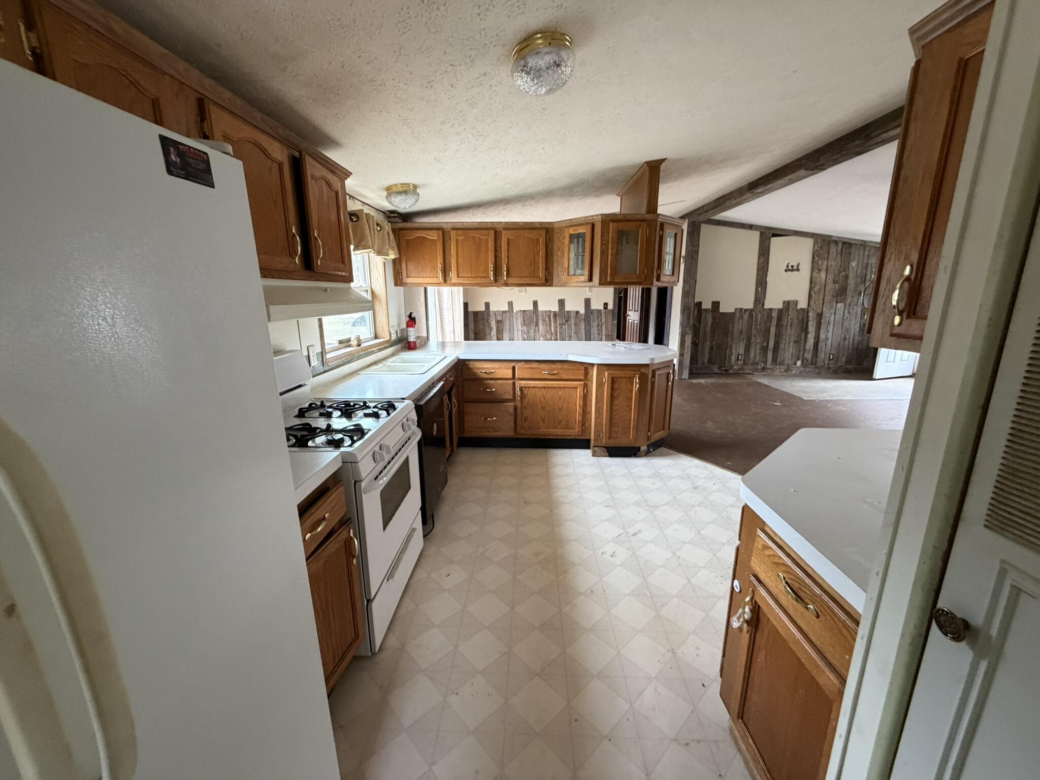 890 West 11 Mile Road Irons, MI 49644 - Photo 7 of 27 IMG_0555