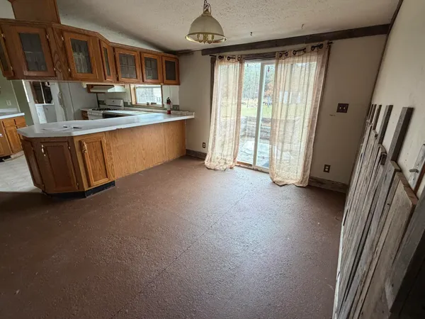 $139,900 | 890 West 11 Mile Road, Irons, MI 49644