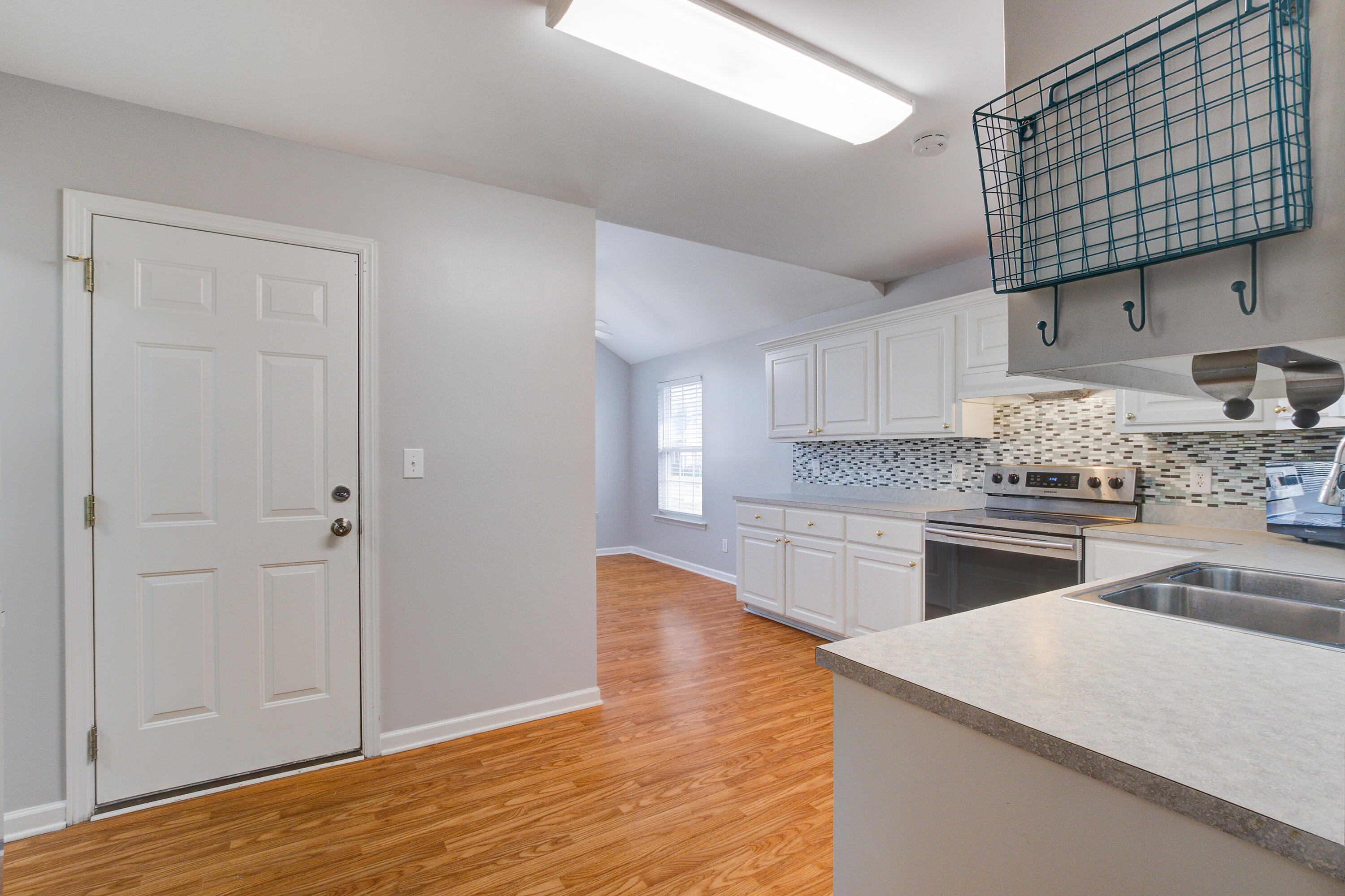 7856 High Maple Circle North Charleston, SC 29418 - Photo 6 of 24 7856 (7)