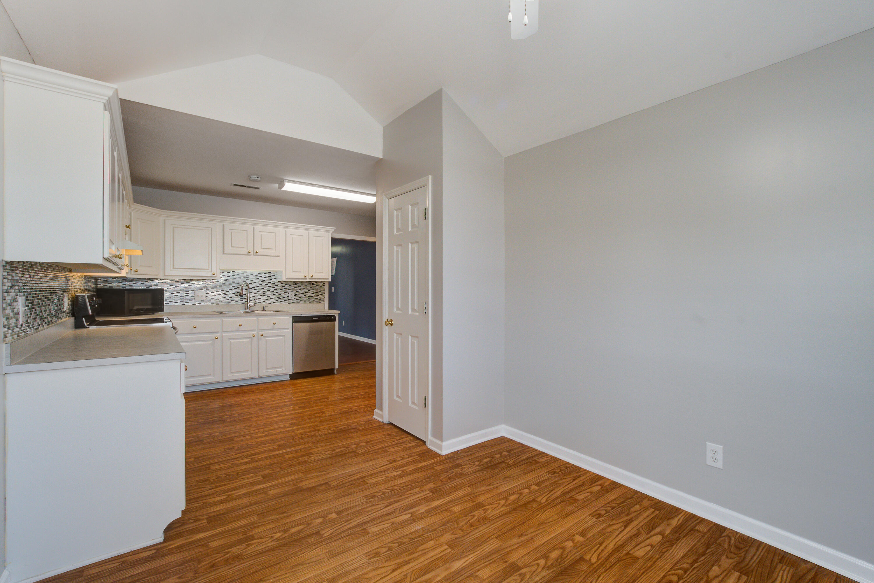 7856 High Maple Circle North Charleston, SC 29418 - Photo 10 of 24 7856 (11)