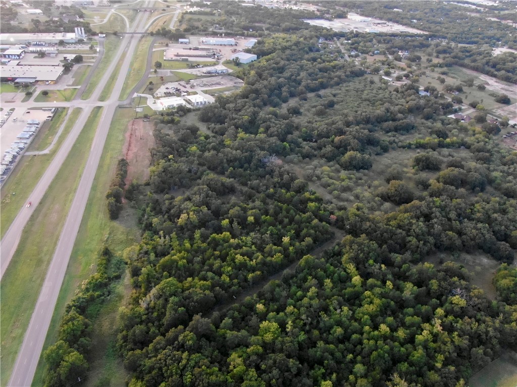 2707 Sundown Street Bryan, TX 77803 - Photo 10 of 11 a view of a yard with plants