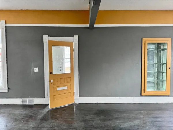 $109,900 | 1410 Broadway Avenue, Parsons, KS 67357
