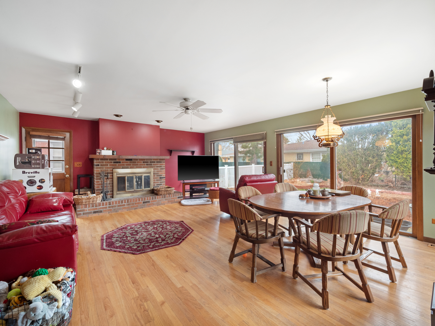 224 East Lahon Street Park Ridge, IL 60068 - Photo 10 of 25 a view of a dining room with furniture window and wooden floor