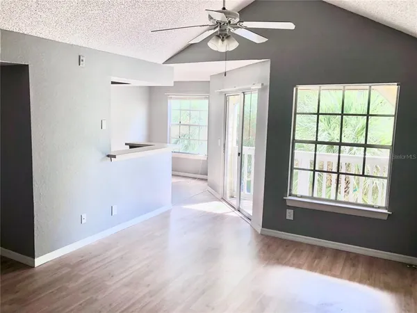 $1,350 | 1037 South Hiawassee Road, Unit 2835, Orlando, FL 32835
