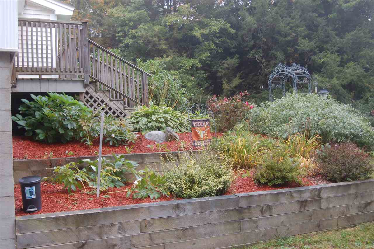 91 Breezy Hill Road Springfield, VT 05156 - Photo 4 of 27