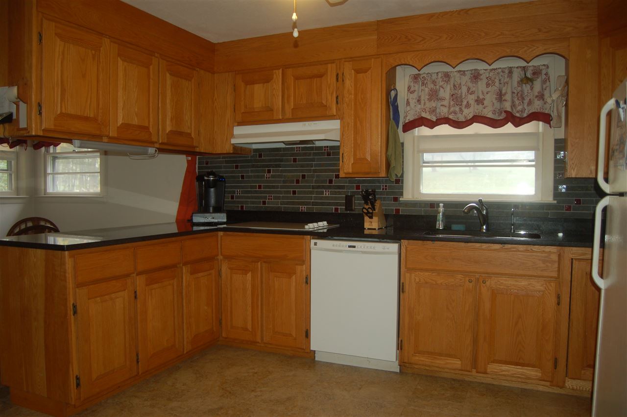 91 Breezy Hill Road Springfield, VT 05156 - Photo 5 of 27