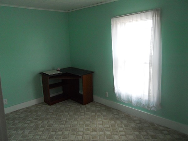 17 Spring Street Westfield, MA 01085 - Photo 8 of 11 Gallery Image 8