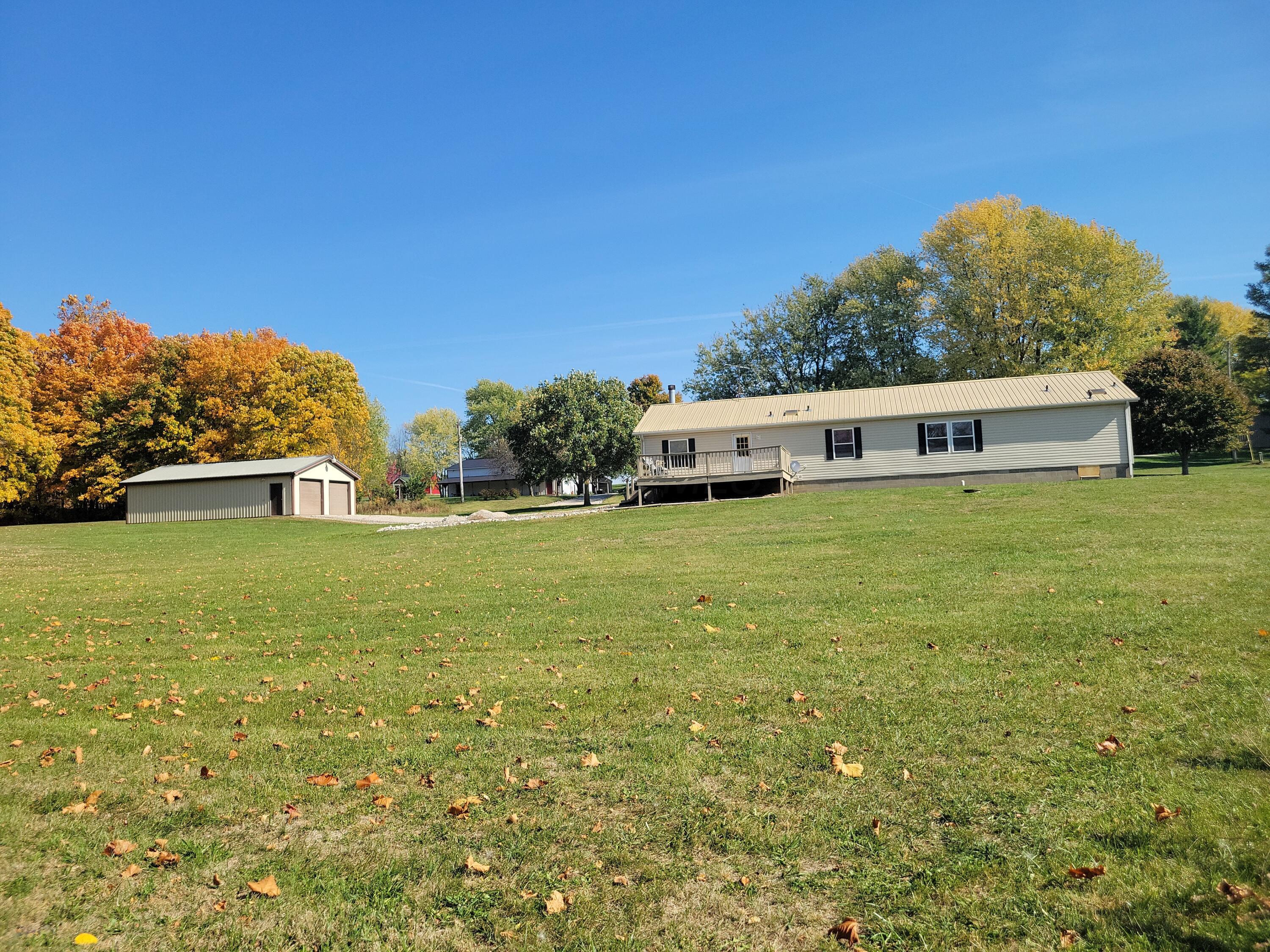 3415 Spires Road Southwest Lancaster, OH 43130 - Photo 6 of 47 Exterior