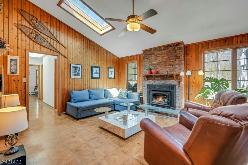 25 Yorke Road Mountain Lakes, NJ 07046 - Photo 12 of 28