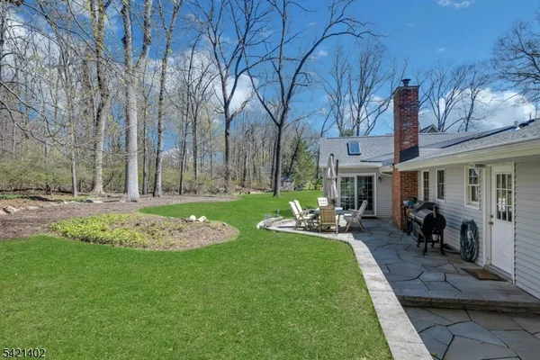 $6,400 | 25 Yorke Road, Mountain Lakes, NJ 07046
