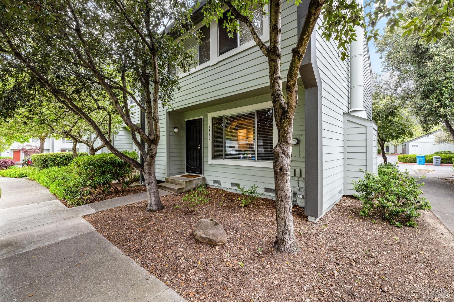 1720 Oldfield Way Santa Rosa, CA 95401 - Photo 1 of 1 Gallery Image 1