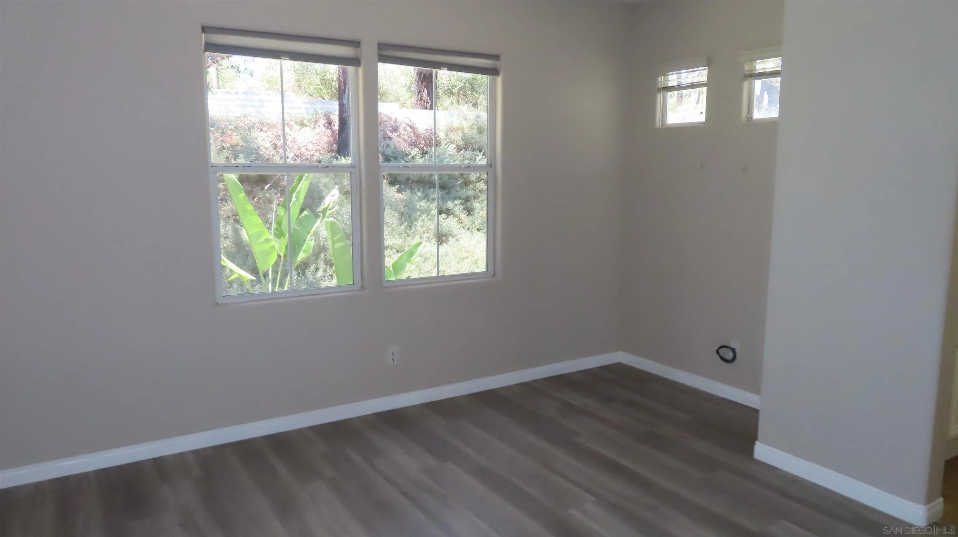 3755 Carmel View Road, Unit 3 San Diego, CA 92130 - Photo 24 of 43 Primary Bedroom