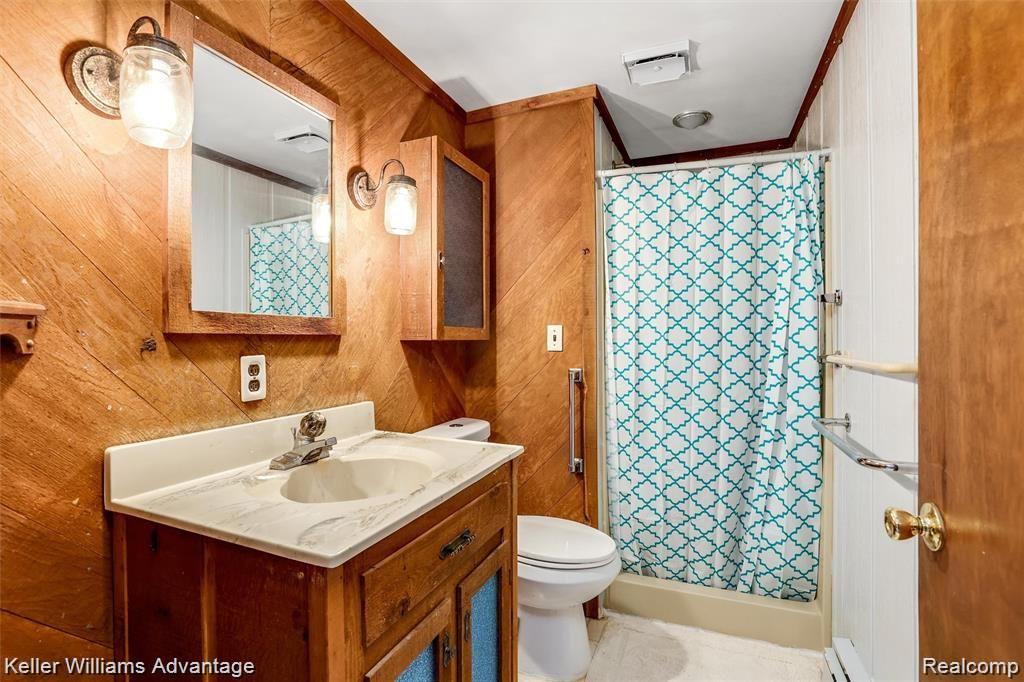 10130 East Lovejoy Road Linden, MI 48451 - Photo 13 of 32 09-10130 E Lovejoy Rd Linden0004.jpg