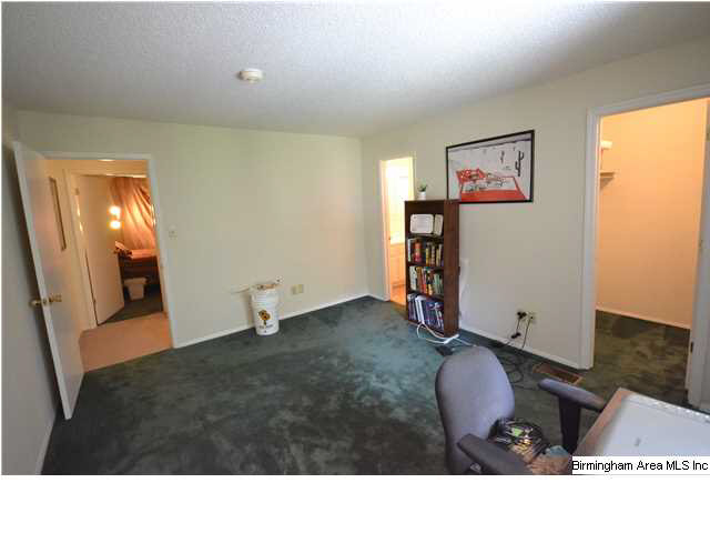 513 Running Brook Road Birmingham, AL 35226 - Photo 9 of 17