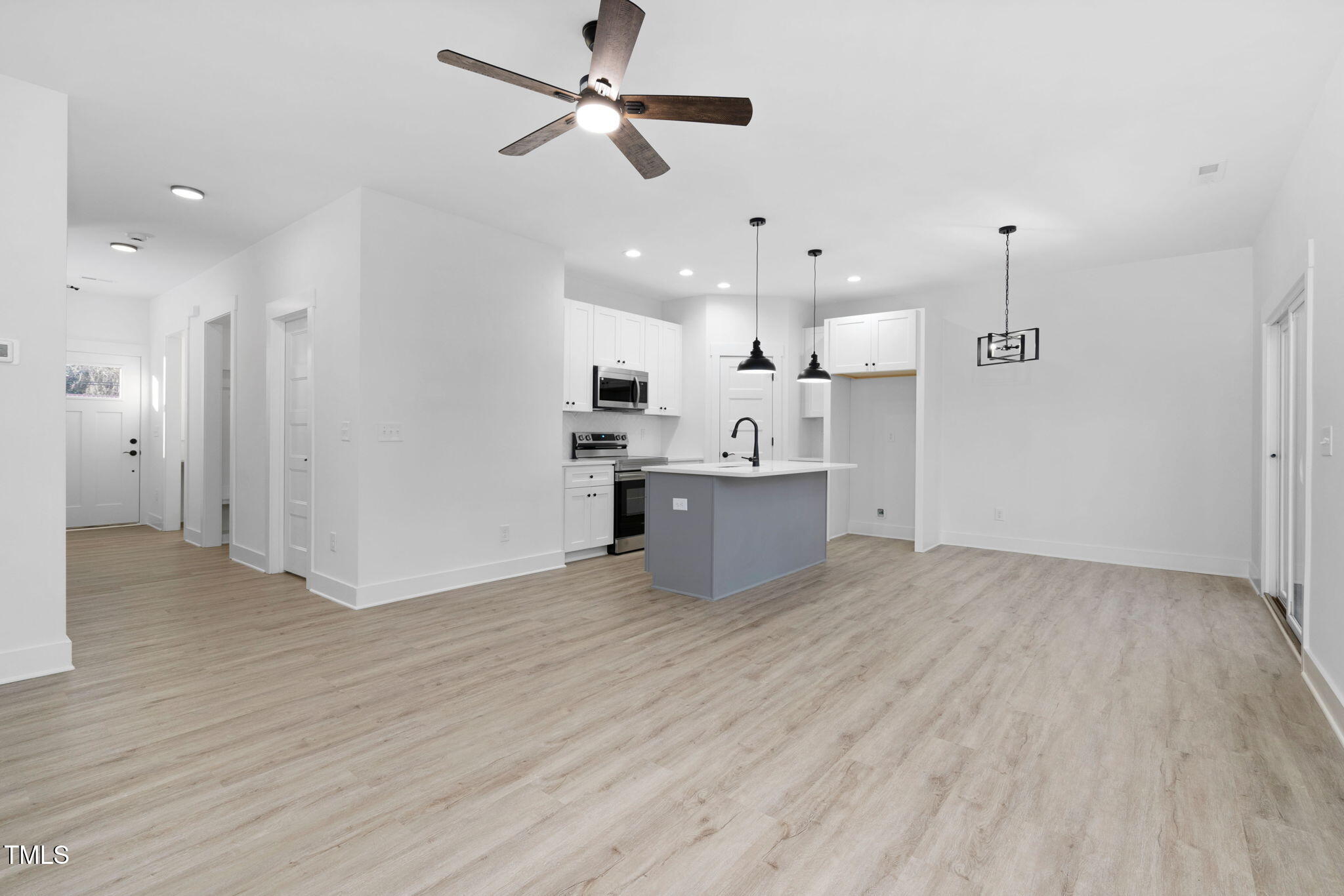331 Roxboro Street Haw River, NC 27258 - Photo 6 of 39 14-web-or-mls-331-roxboro-st