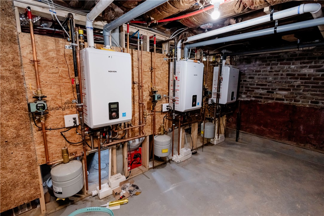 25 Unit Street Providence, RI 02909 - Photo 18 of 24