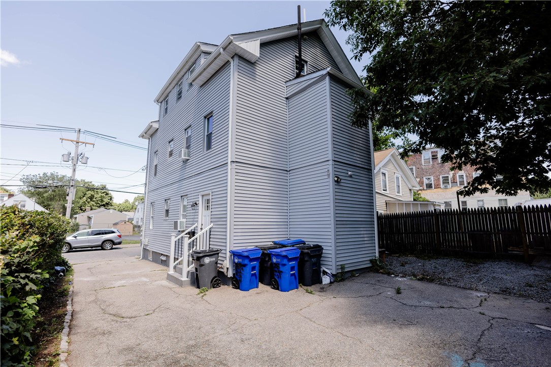 25 Unit Street Providence, RI 02909 - Photo 20 of 24