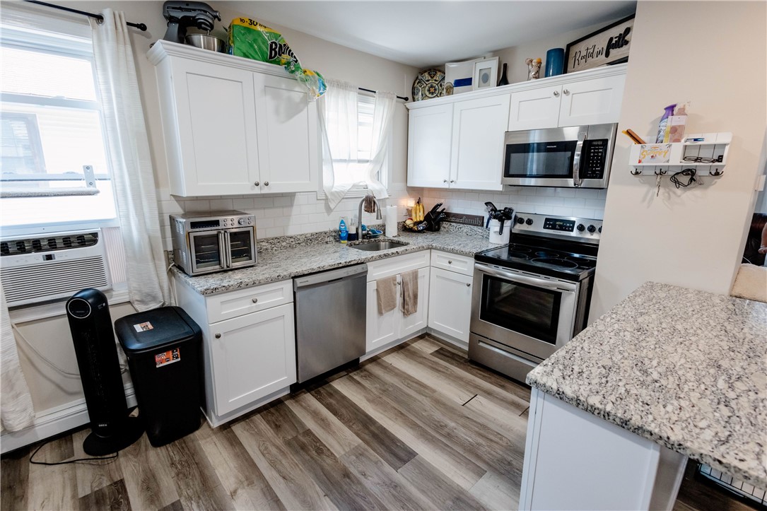 25 Unit Street Providence, RI 02909 - Photo 7 of 24