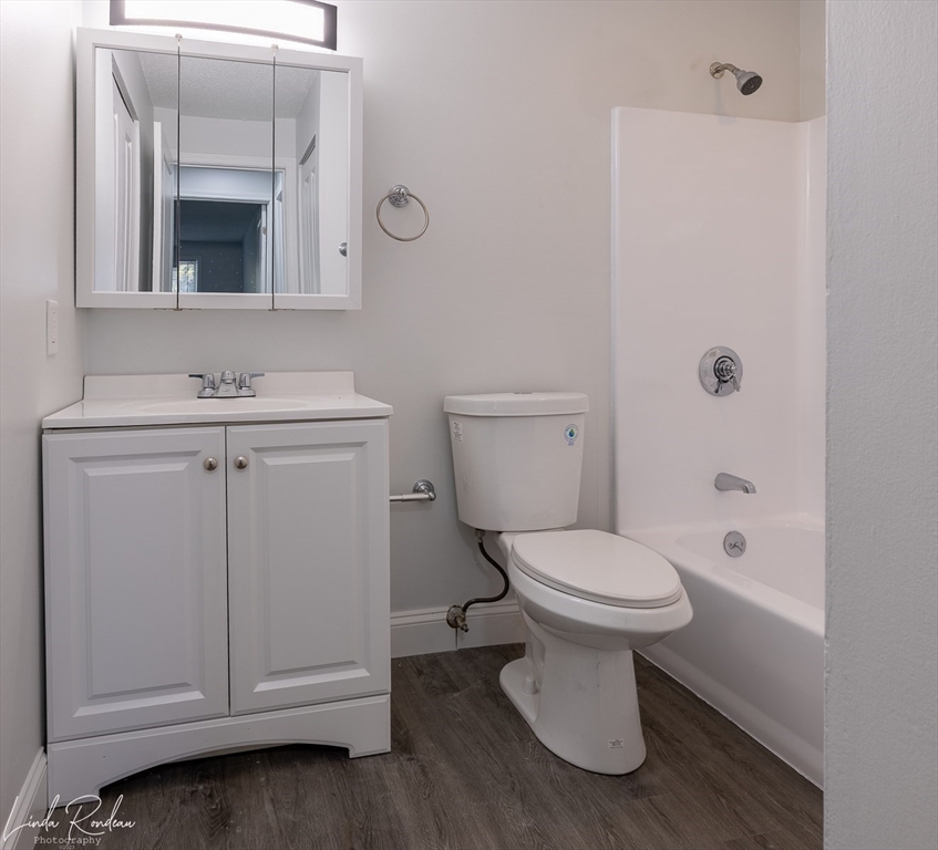 2412 Franklin Crossing Road, Unit 2412 Franklin, MA 02038 - Photo 15 of 34