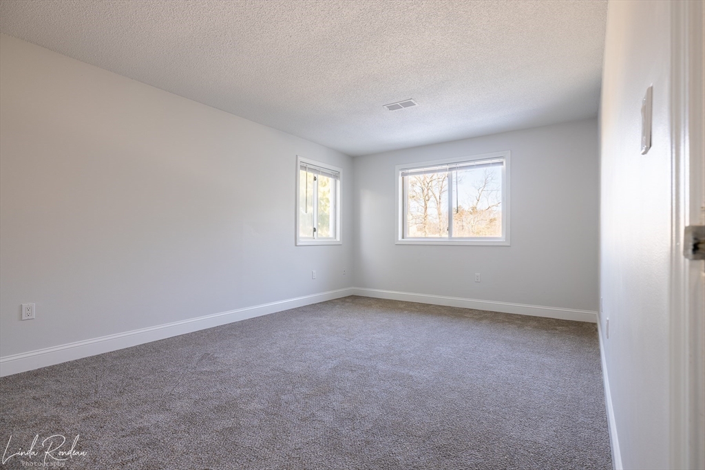 2412 Franklin Crossing Road, Unit 2412 Franklin, MA 02038 - Photo 17 of 34