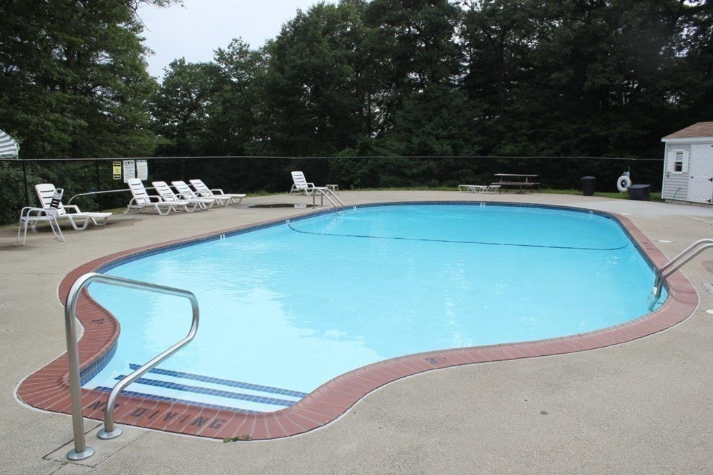 2412 Franklin Crossing Road, Unit 2412 Franklin, MA 02038 - Photo 27 of 34
