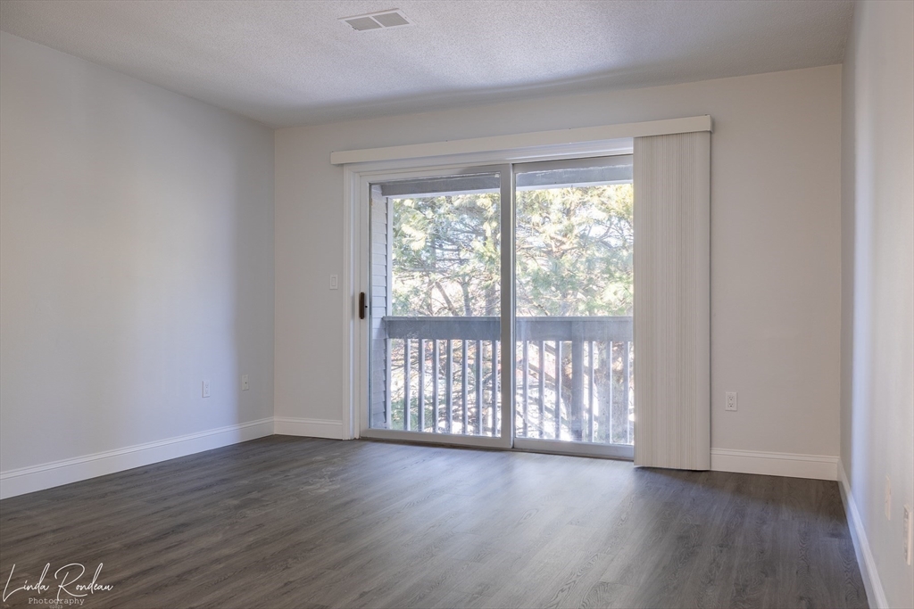 2412 Franklin Crossing Road, Unit 2412 Franklin, MA 02038 - Photo 6 of 34