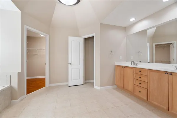 $2,400 | 1943 Jameson Circle Northeast, Lawrenceville, GA 30043