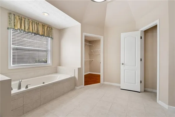 $2,400 | 1943 Jameson Circle Northeast, Lawrenceville, GA 30043