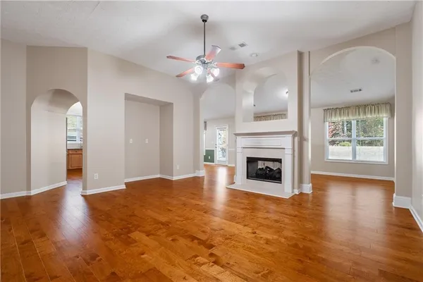 $2,400 | 1943 Jameson Circle Northeast, Lawrenceville, GA 30043