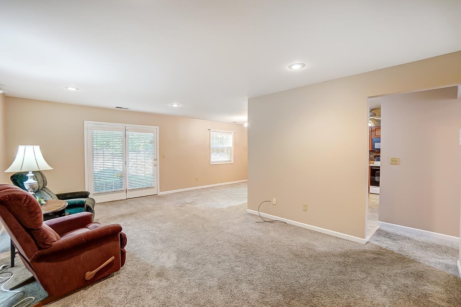 5704 Bridgetown Road, Unit 2 Cincinnati, OH 45248 - Photo 5 of 36 Gallery Image 5