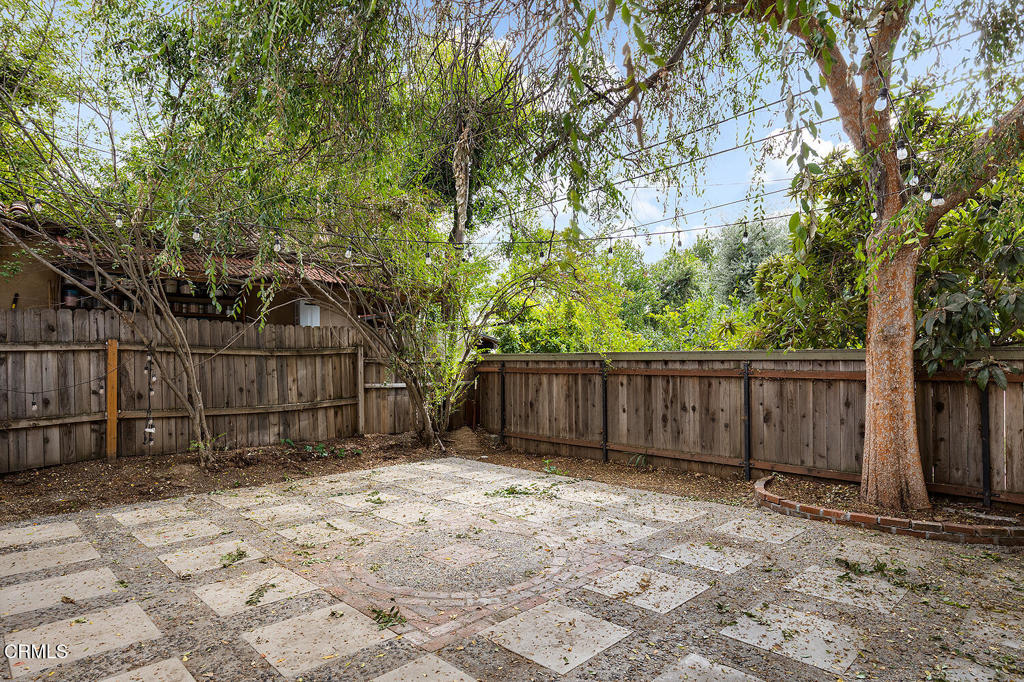 1070 East Woodbury Road Pasadena, CA 91104 - Photo 24 of 28 a view of a backyard
