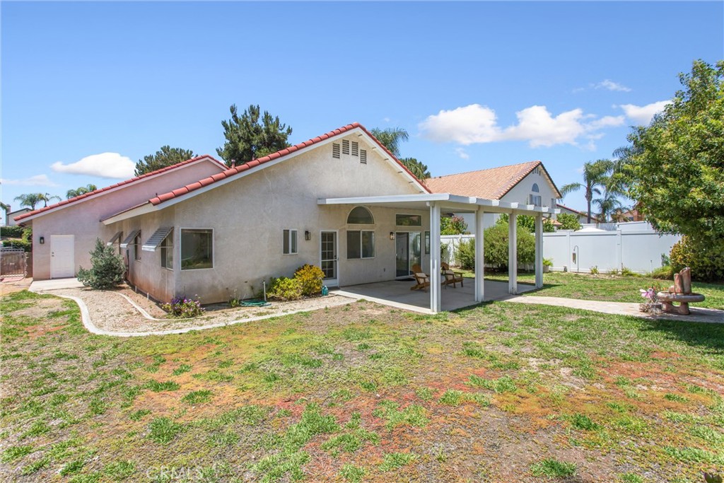 8742 Feathertop Road Riverside, CA 92508 - Photo 37 of 40 Will you build a swimming pool here?