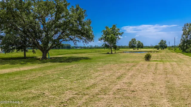 $135,000 | 12211 Veterans Memorial Drive, Abbeville, LA 70510