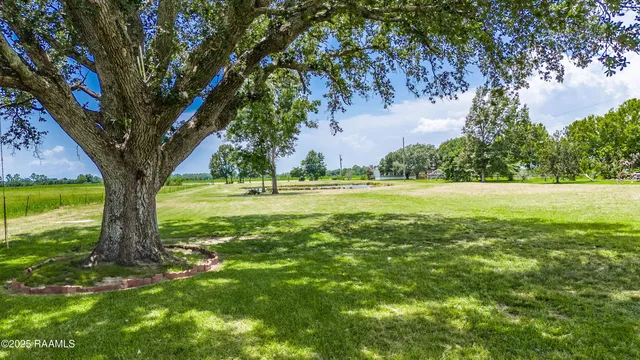 $135,000 | 12211 Veterans Memorial Drive, Abbeville, LA 70510