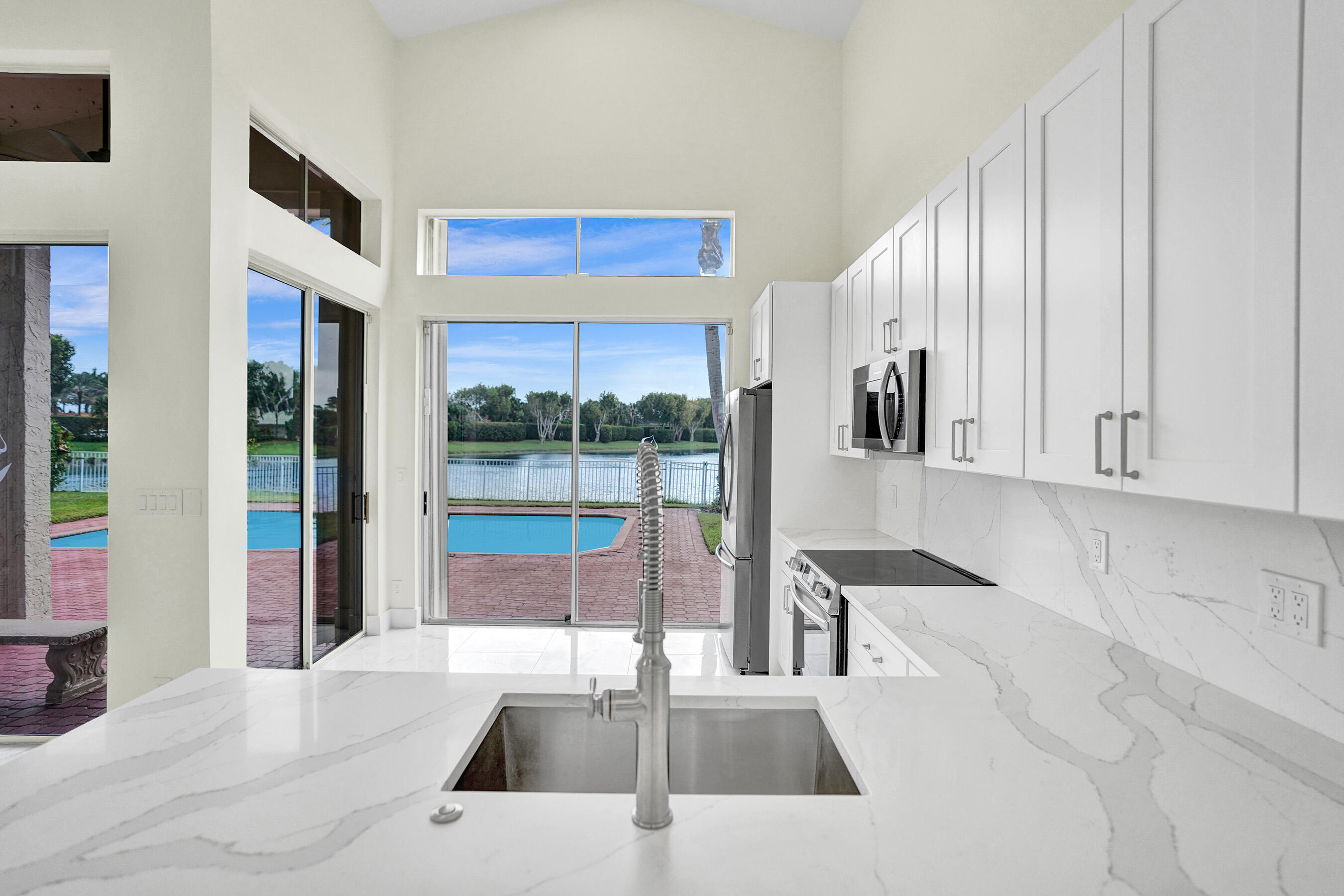 17264 Hampton Boulevard Boca Raton, FL 33496 - Photo 4 of 72 DSC06903