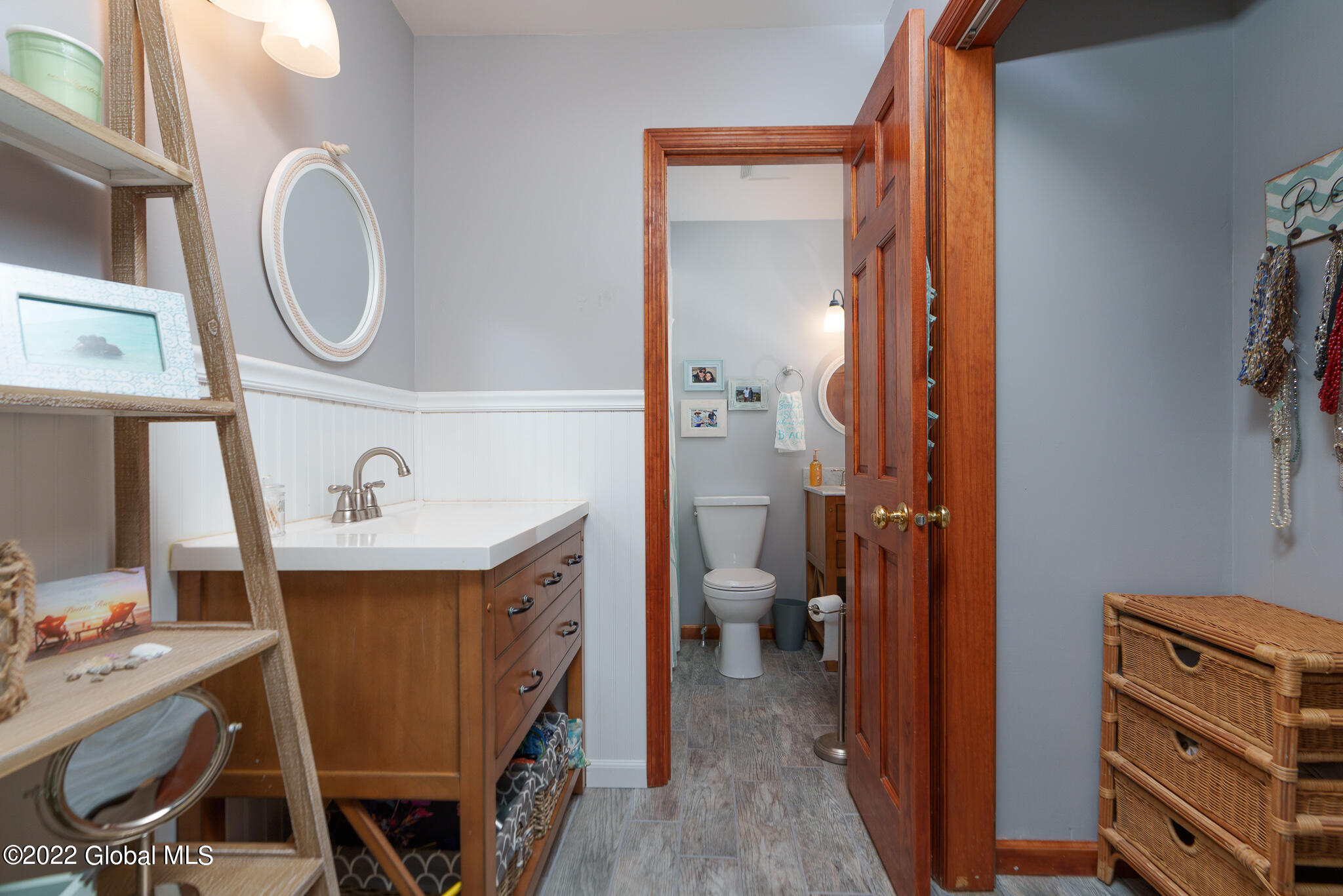 14 Oxford Road Bethlehem, NY 12159 - Photo 21 of 28 78057067-6751-47E1-96A6-B40B2DD475C8