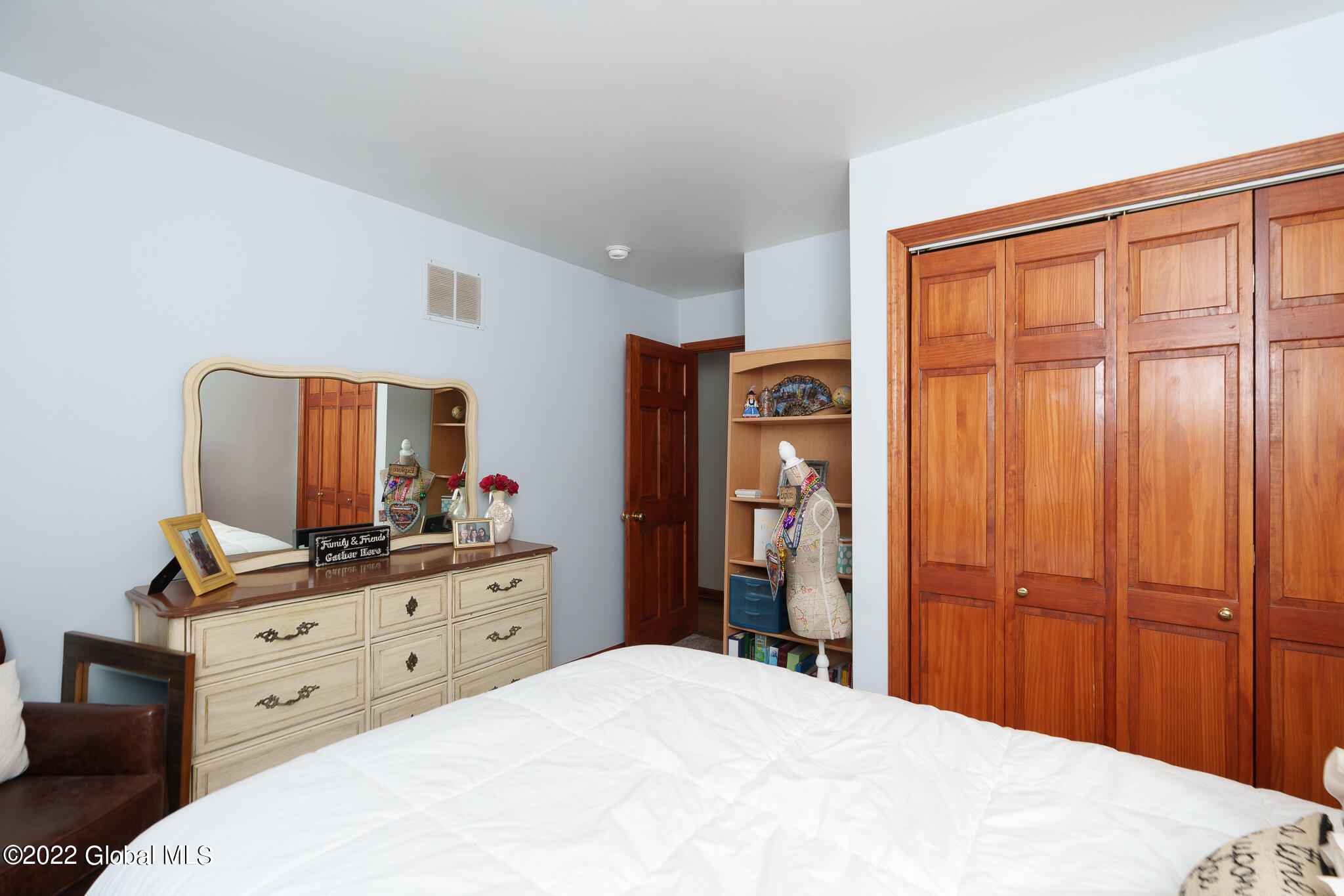 14 Oxford Road Bethlehem, NY 12159 - Photo 24 of 28 774139C6-92D9-4518-96ED-0D26D3A909D4