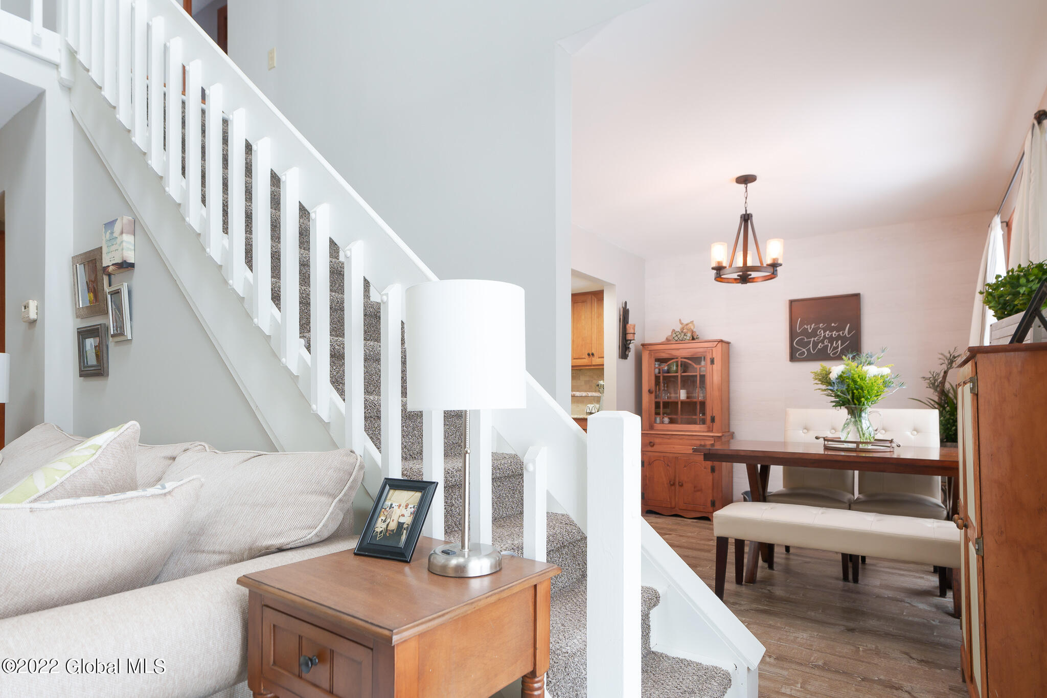 14 Oxford Road Bethlehem, NY 12159 - Photo 8 of 28 50DA7151-43C6-4556-9242-2F01A0F3B60D
