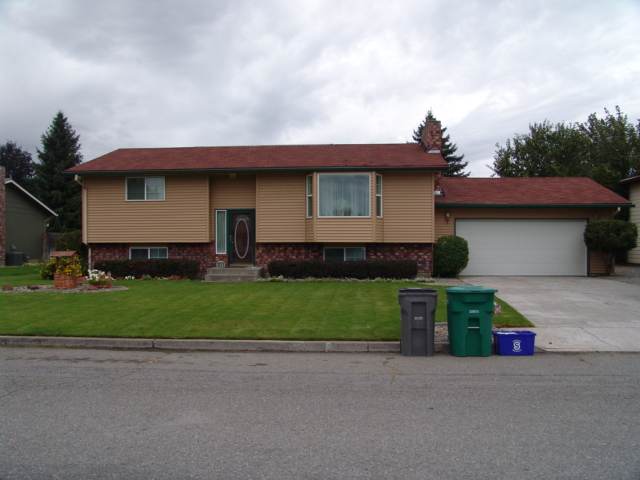3408 South Bates Road Spokane, WA 99206 - Photo 1 of 9 Gallery Image 1