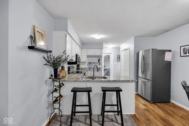 $300,000 | 802 North Park Avenue, Indianapolis, IN 46202