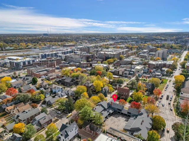 $300,000 | 802 North Park Avenue, Indianapolis, IN 46202