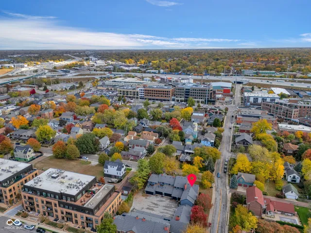 $300,000 | 802 North Park Avenue, Indianapolis, IN 46202