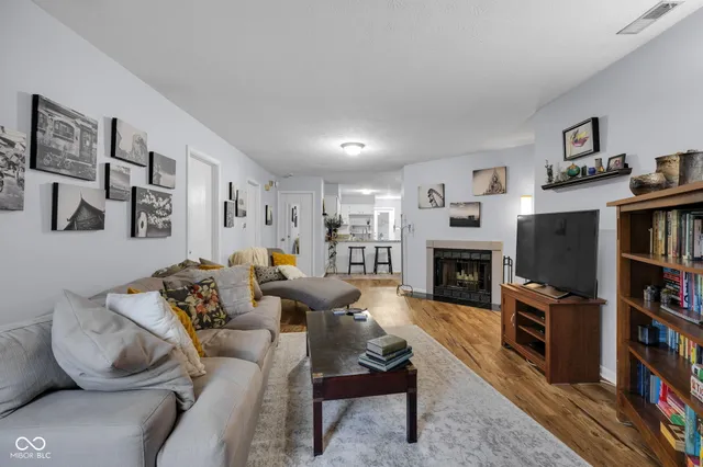 $300,000 | 802 North Park Avenue, Indianapolis, IN 46202